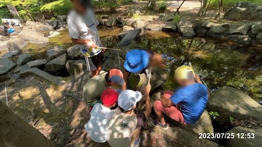 凛童舎のザリガニ釣り